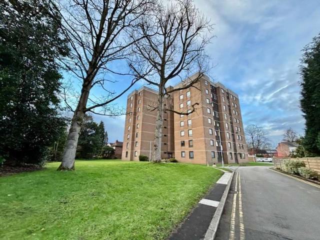 Flat for sale in Georgia, Greater Manchester