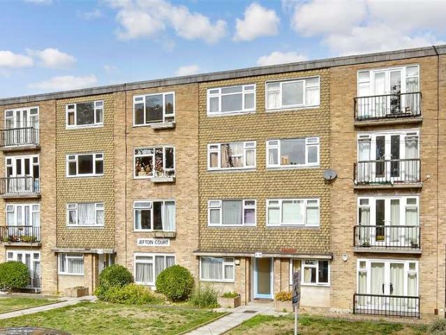 Flat for sale in London Borough of Sutton, Greater London