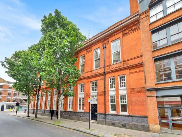 Flat for sale in Clerkenwell, Greater London