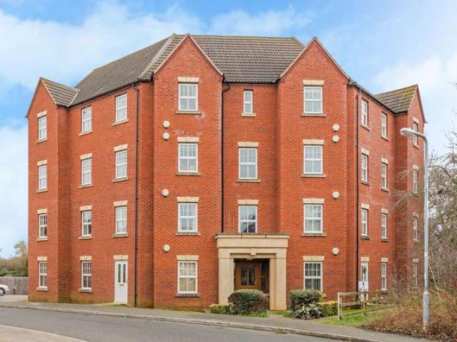 Flat for sale in Little Irchester, Wellingborough