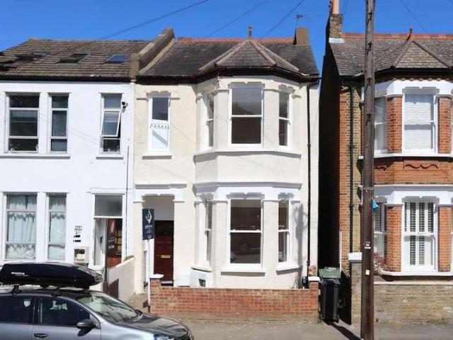 Flat for rent in West Norwood, Greater London