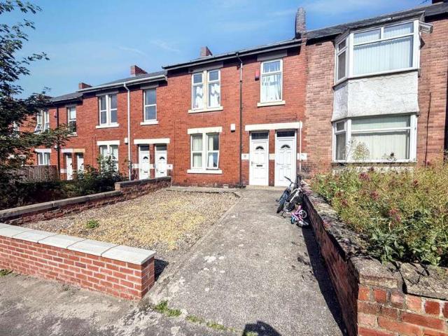 Flat for sale in Swalwell, Tyne And Wear