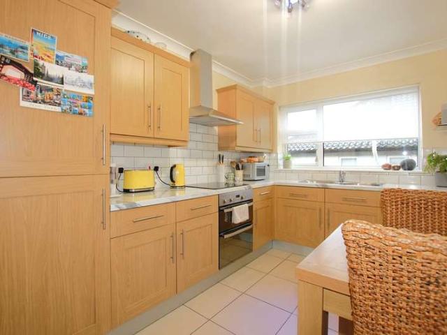 Flat for sale in Beckenham, Greater London