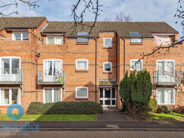 Flat for sale in Haddon, East Midlands