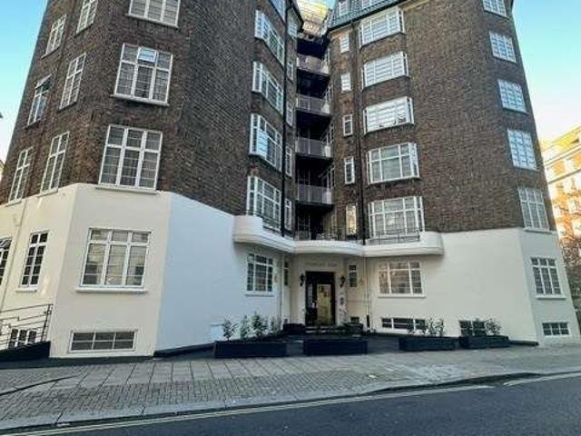 Flat for sale in Marylebone, Greater London