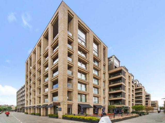 Flat for sale in Hammersmith, Greater London