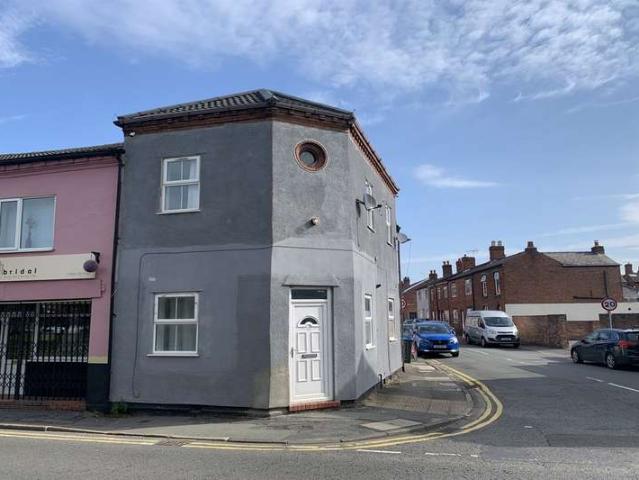 Flat for sale in Witton, Leftwich