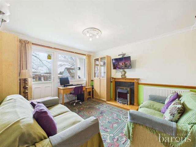 Flat for sale in Priest Down, Hampshire