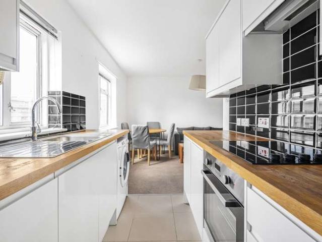 Flat for rent in Fitzrovia, Greater London