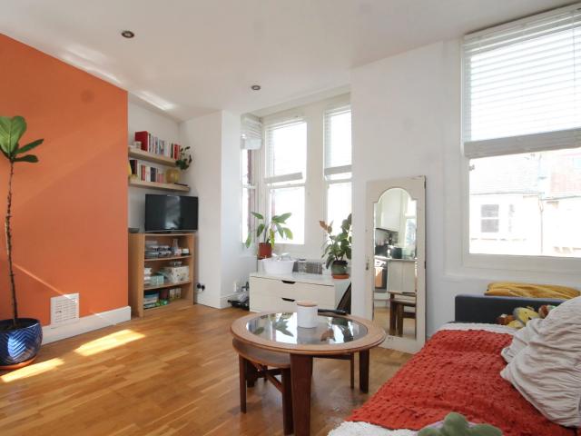Apartment for rent in Harringay, Greater London