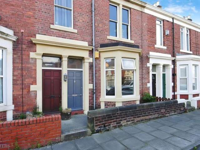 Flat for sale in Preston, Tynemouth
