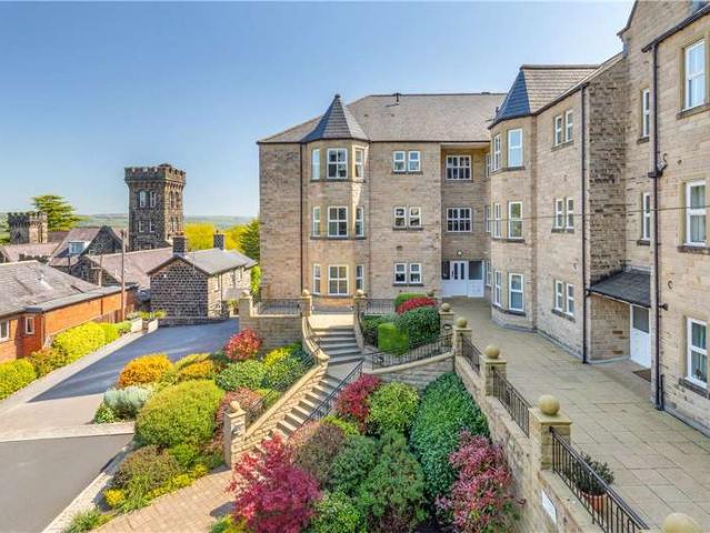 Flat for sale in Ilkley, West Yorkshire