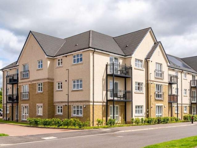 Flat for sale in Larbert, Kinnaird Village