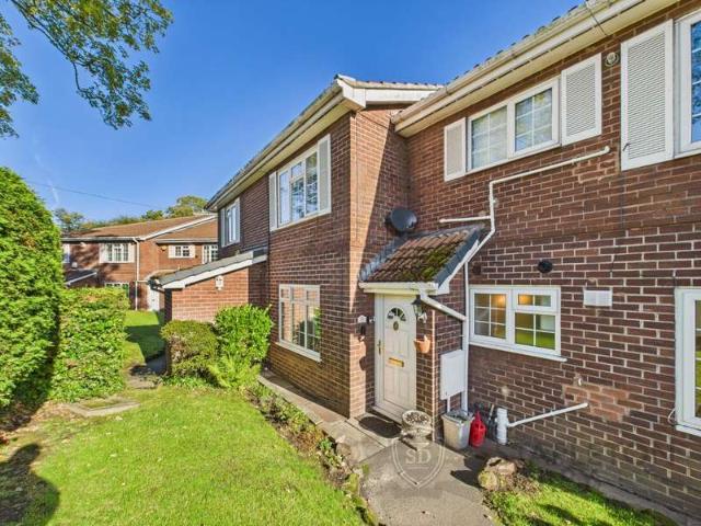 Flat for sale in Rainhill, St Helens