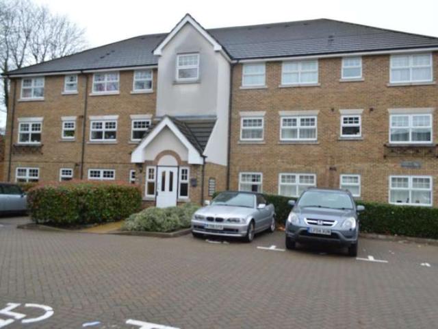 Flat for rent in New Barnet, Greater London