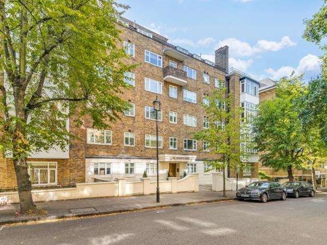 Flat for sale in St. John's Wood, Greater London