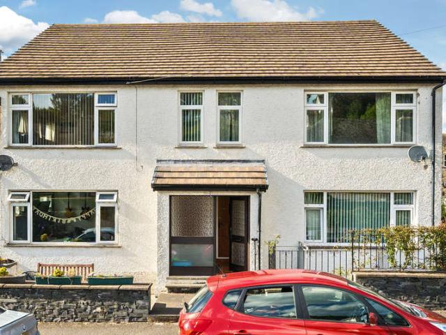 Flat for sale in Bowness-on-windermere
