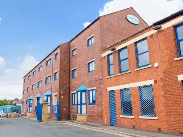 Flat for sale in Holbeck, West Yorkshire
