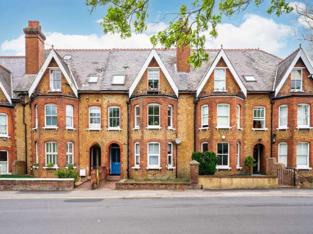 Flat for sale in Charlotteville, Westborough