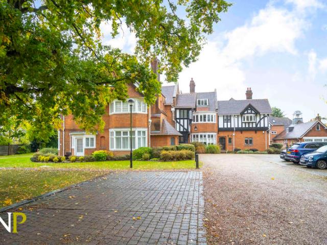 Flat for sale in Fordham Heath, Essex