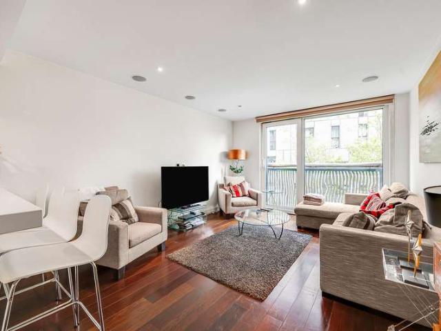 Flat for sale in Chelsea, Greater London