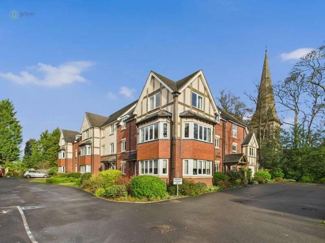 Flat for sale in Sutton Coldfield, West Midlands
