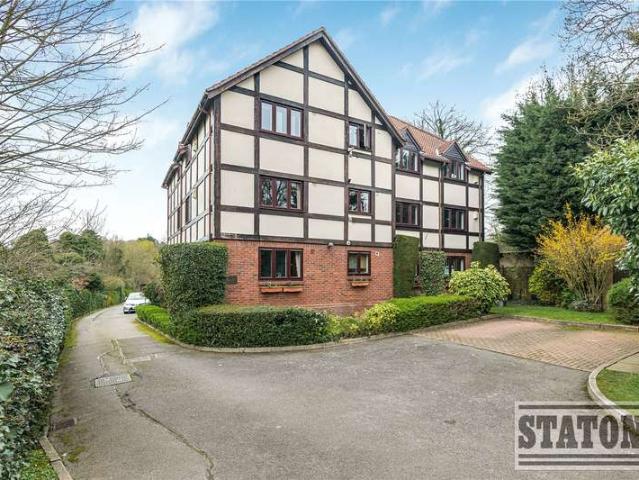 Flat for sale in Hadley Wood, Isle Of Man