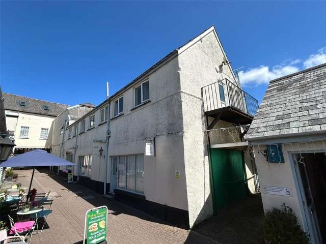 Flat for sale in Kentisbury, Devon