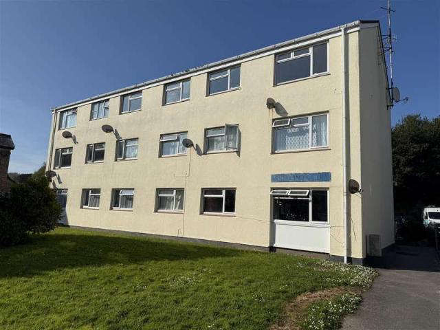 Flat for sale in Preston