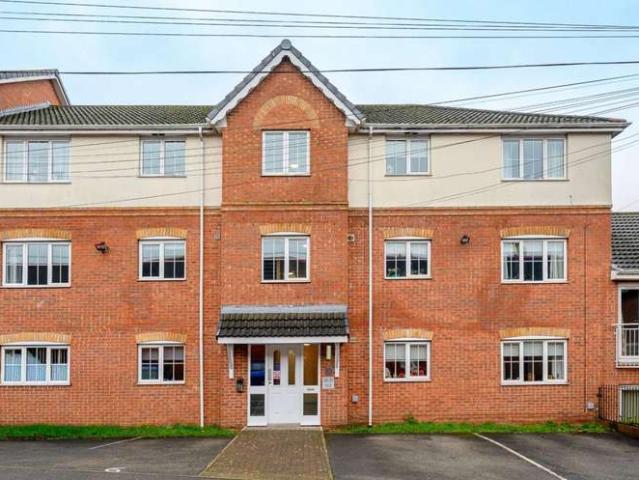 Flat for sale in Fishers Green, North Yorkshire