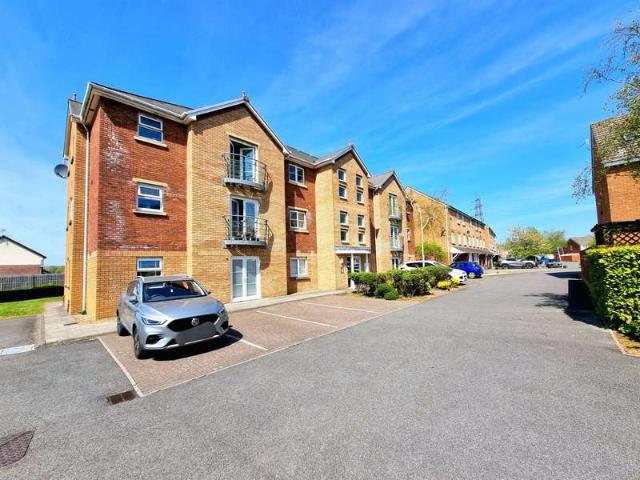 Flat for sale in Brackla, Bridgend