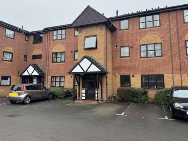 Flat for sale in Grantham, Barholm