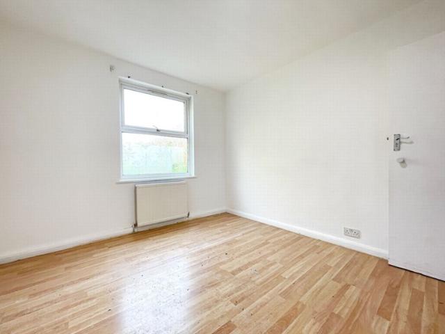 Apartment for rent in Dollis Hill, Greater London