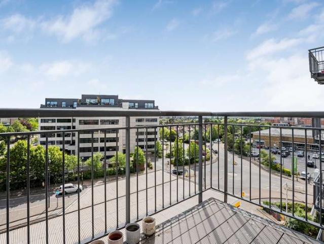 Flat for sale in South Harrow, Greater London
