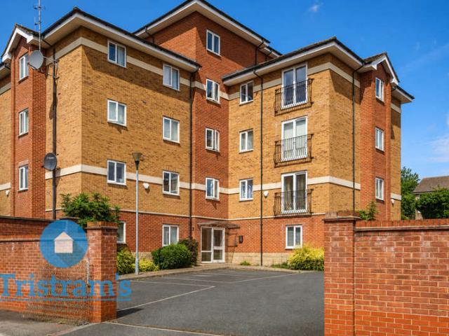 Flat for sale in Haddon, East Midlands