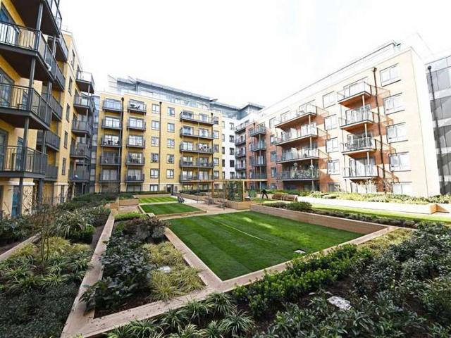 Flat for rent in Colindale, Colindale