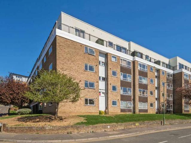 Flat for sale in The Cedars Estate, Three Rivers