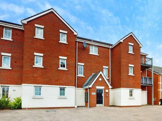 Flat for sale in Falcon Lodge, Wales