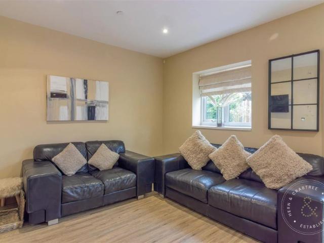 Apartment for rent in Falcon Lodge, Wales