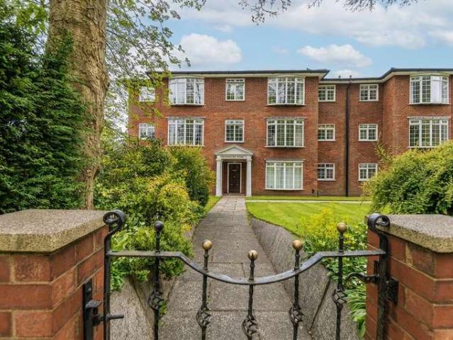Flat for sale in Pennington, Wigan