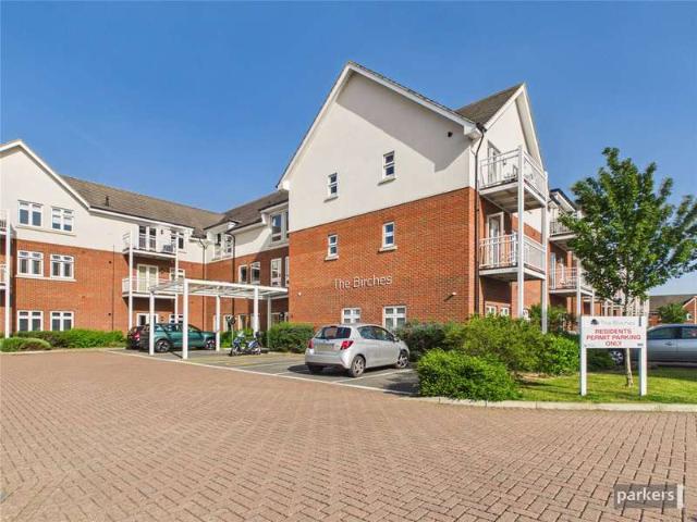 Flat for sale in Woodley