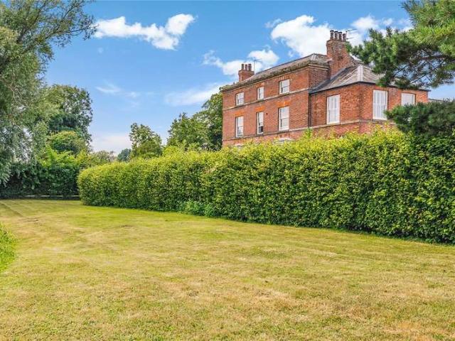 Flat for sale in Bridstow