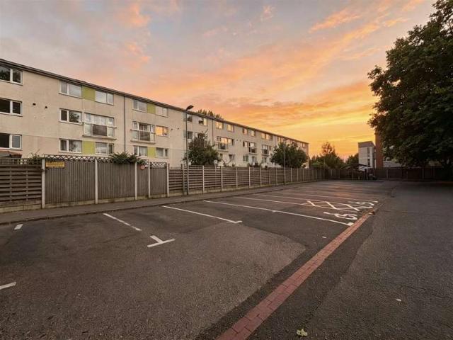 Flat for rent in Broxbourne, Hertfordshire