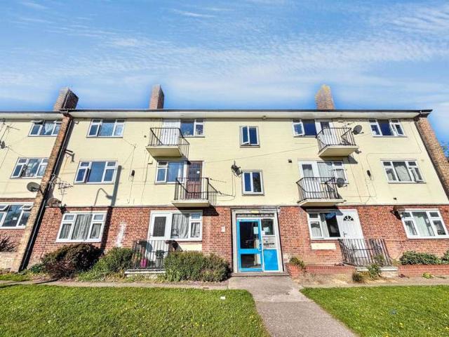 Flat for sale in West Hill, Bridlington
