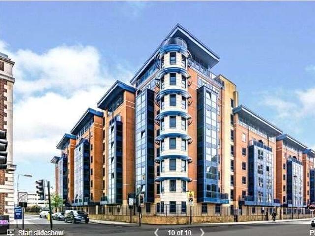 Flat for sale in Ocean Village, City Of Southampton