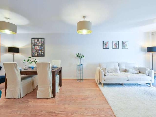 Flat for sale in East Dulwich, East Dulwich
