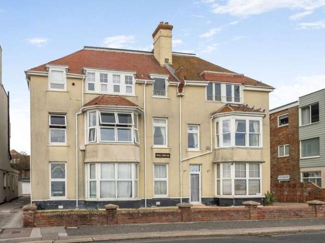 Flat for sale in Clapham, West Sussex