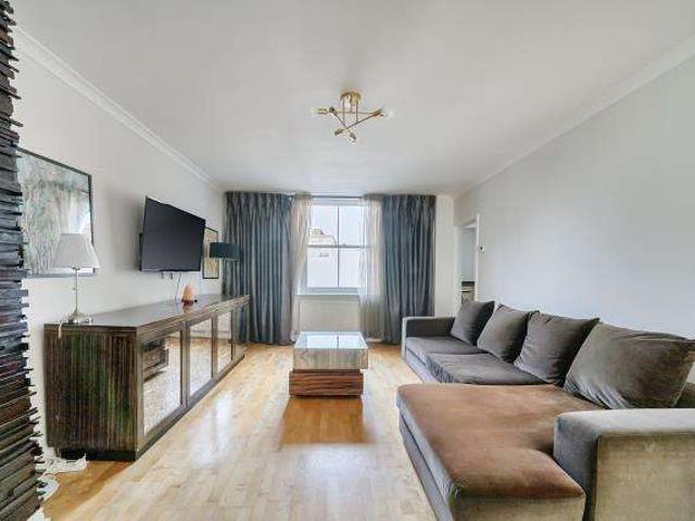 Flat for sale in Notting Hill, Greater London