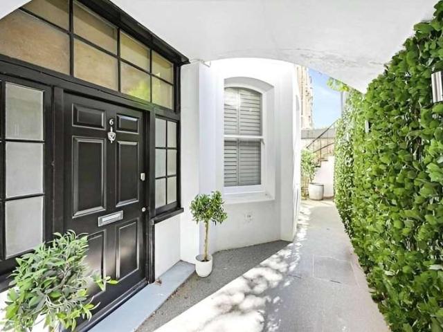 Flat for sale in Aldrington