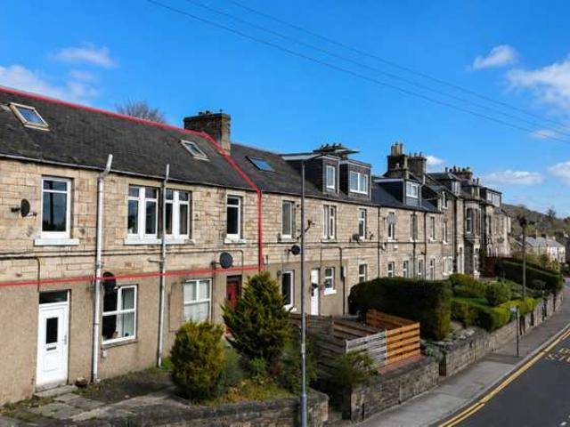 Flat for sale in Galashiels, Scotland